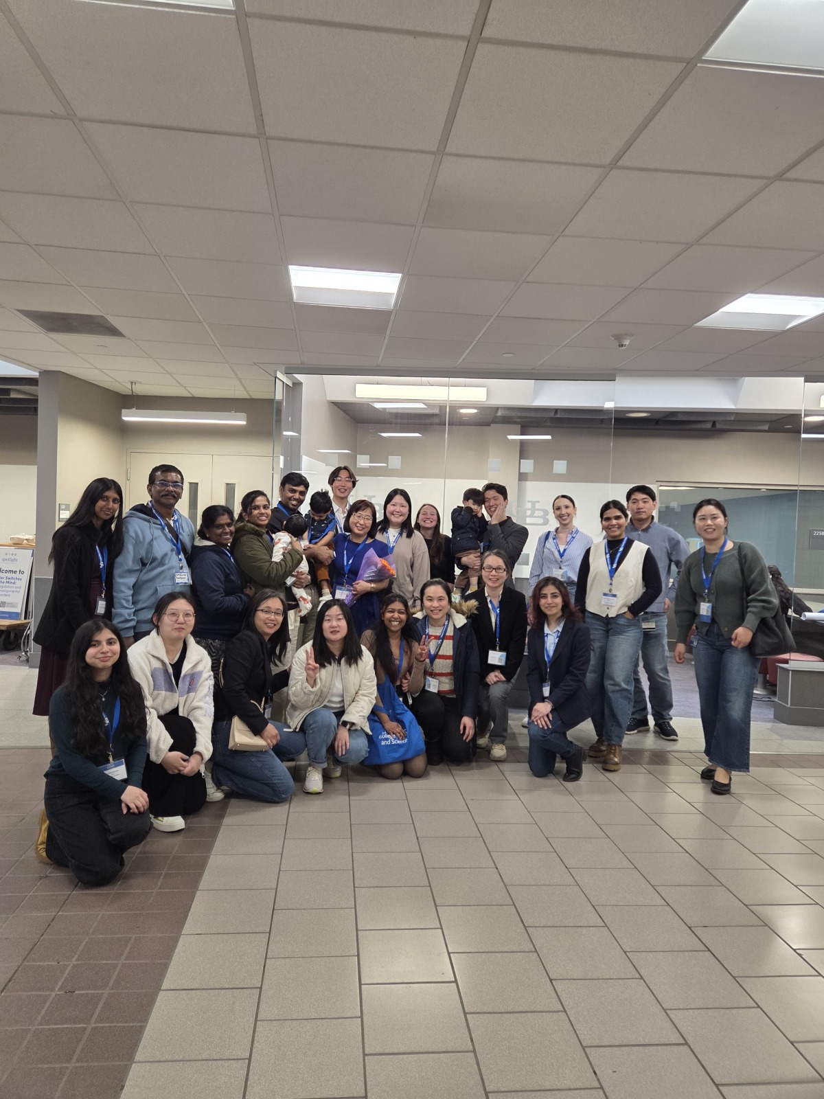Lee Lab Group Photo