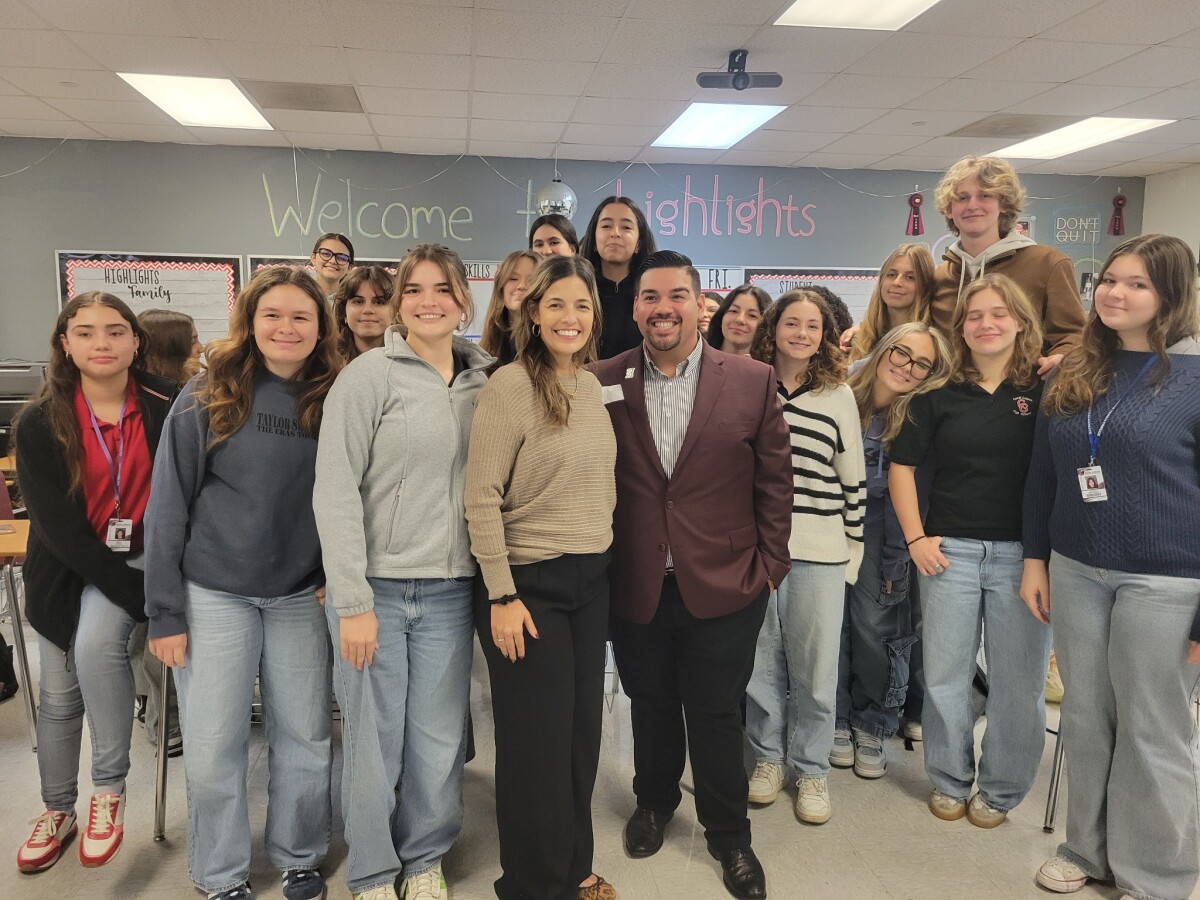 Coral Gables Sr. High Highlights (Newspaper) Class with Mrs. Gonzalez and I on December 2024.