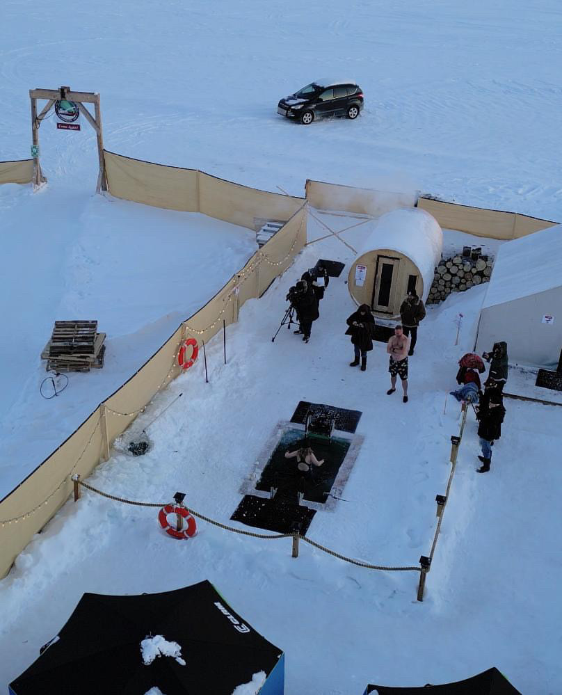 Arctic Duchess Adventures, Great Slave Lake, Yellowknife, Northwest Territories.