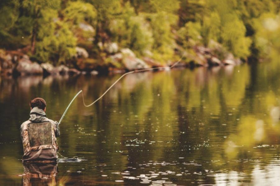 Fly Tying Class & Guided Fly Fishing Trip Experience