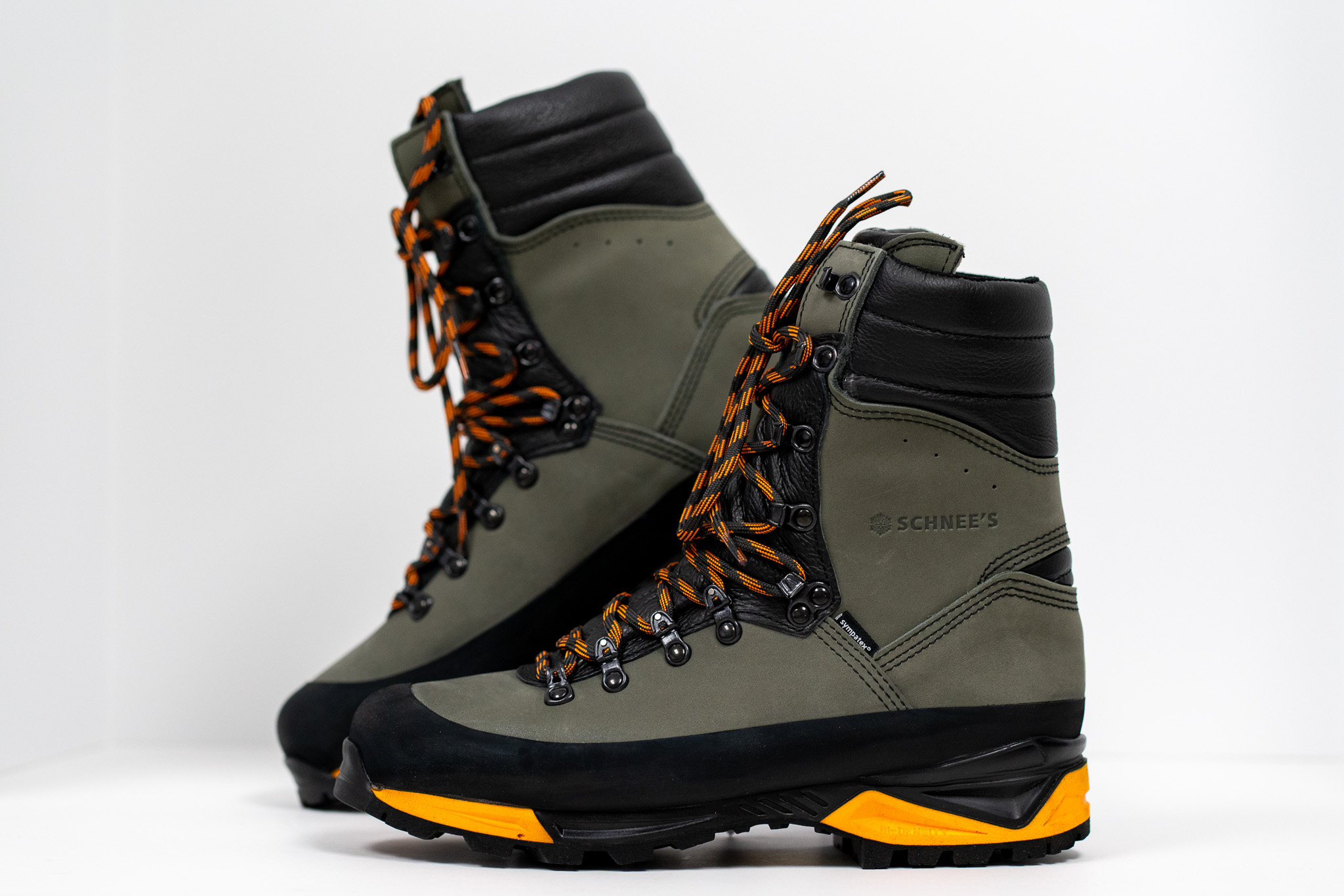 Schnee's Men's Timberline boots