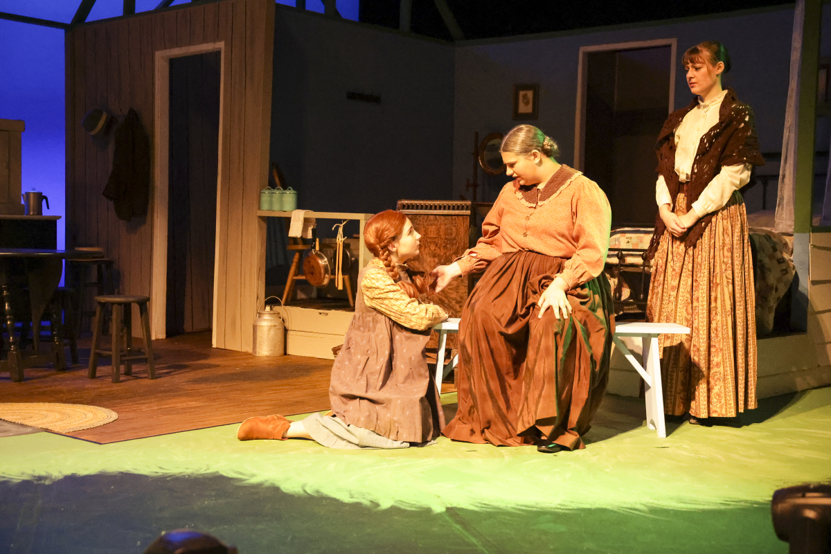 ANNE OF GREEN GABLES