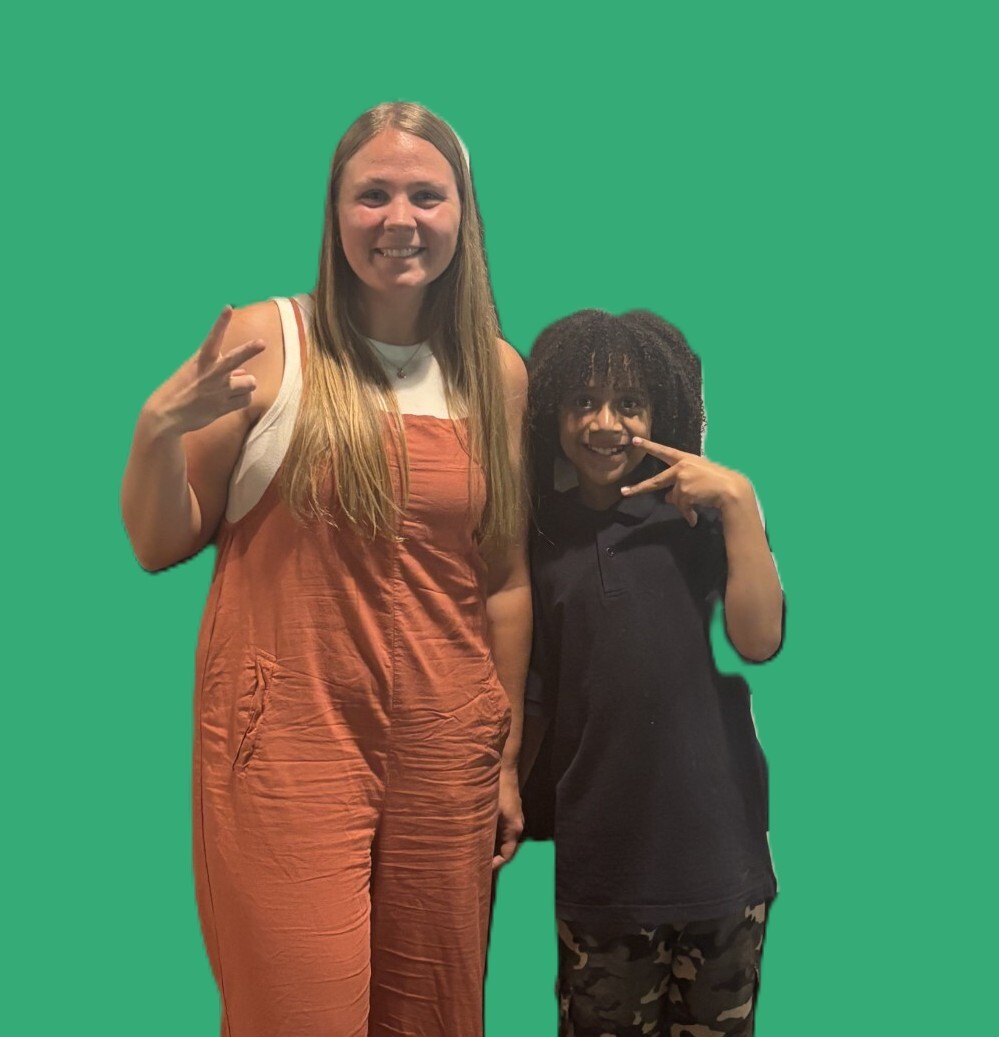 Big Sister Bailey and Little Sister Sariyah