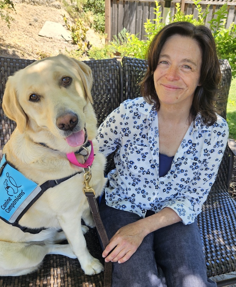 Canine Companions Certified Therapy Dog Team - July 31, 2024