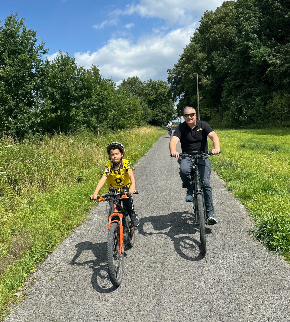 Marc and Benjamin Rickert riding in Germany 2025