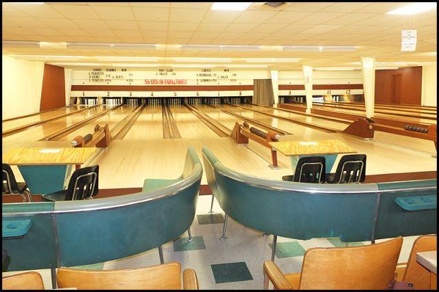 Oakland Park Bowling Lanes