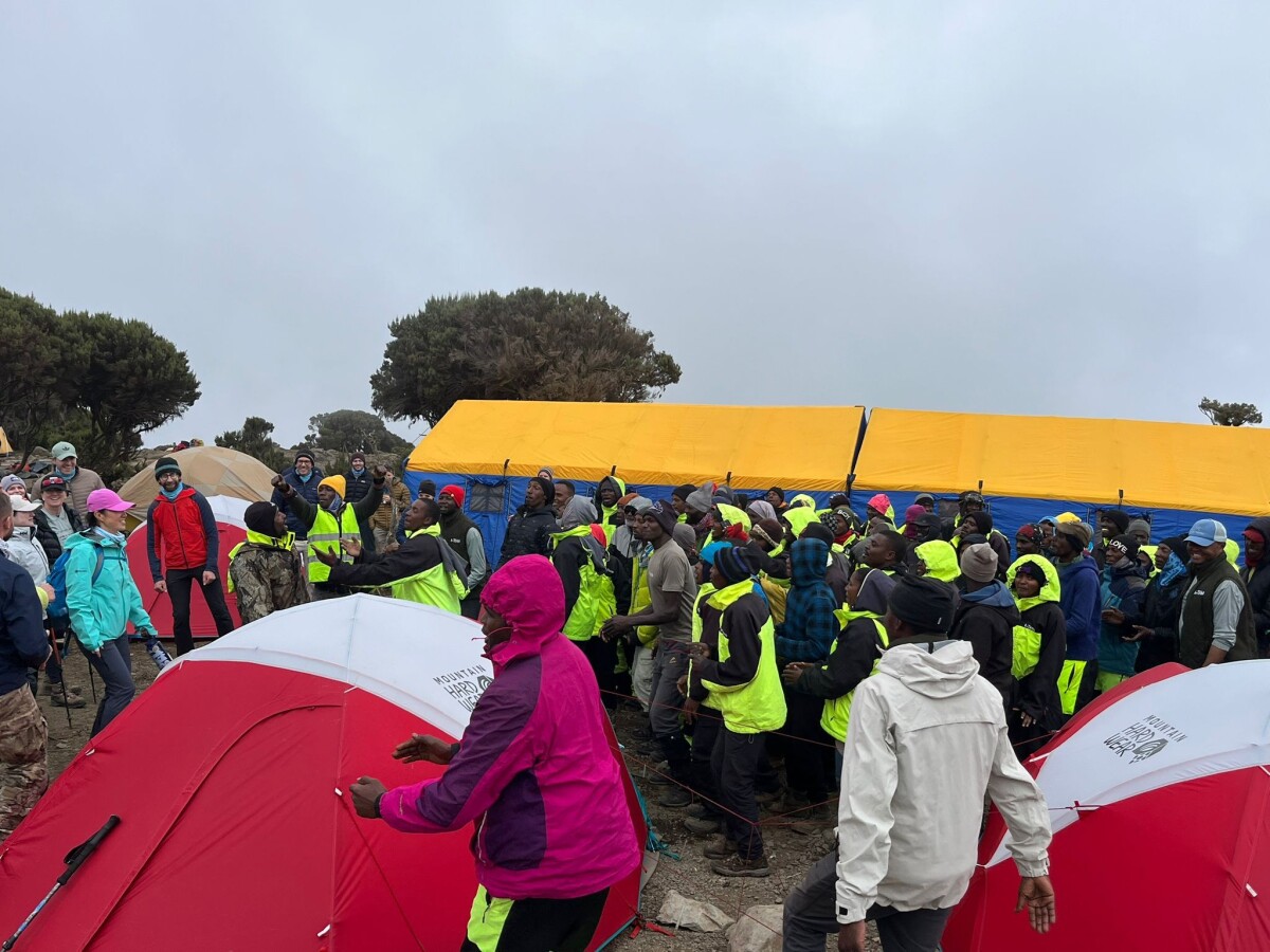 2/11/26: Day 2 (arrived at Shira Camp, elevation 12,500 feet)