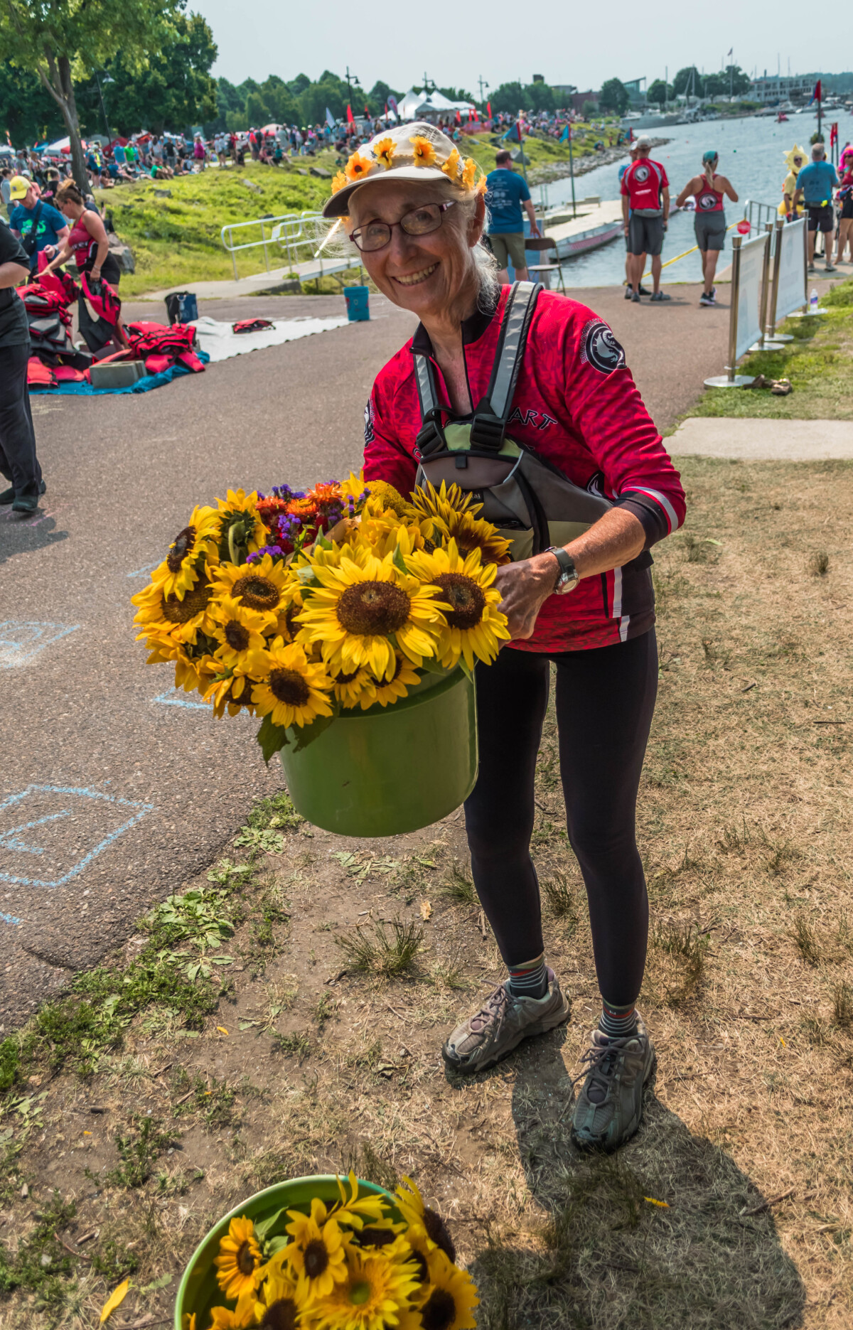 Eugenie grows the sunflowers