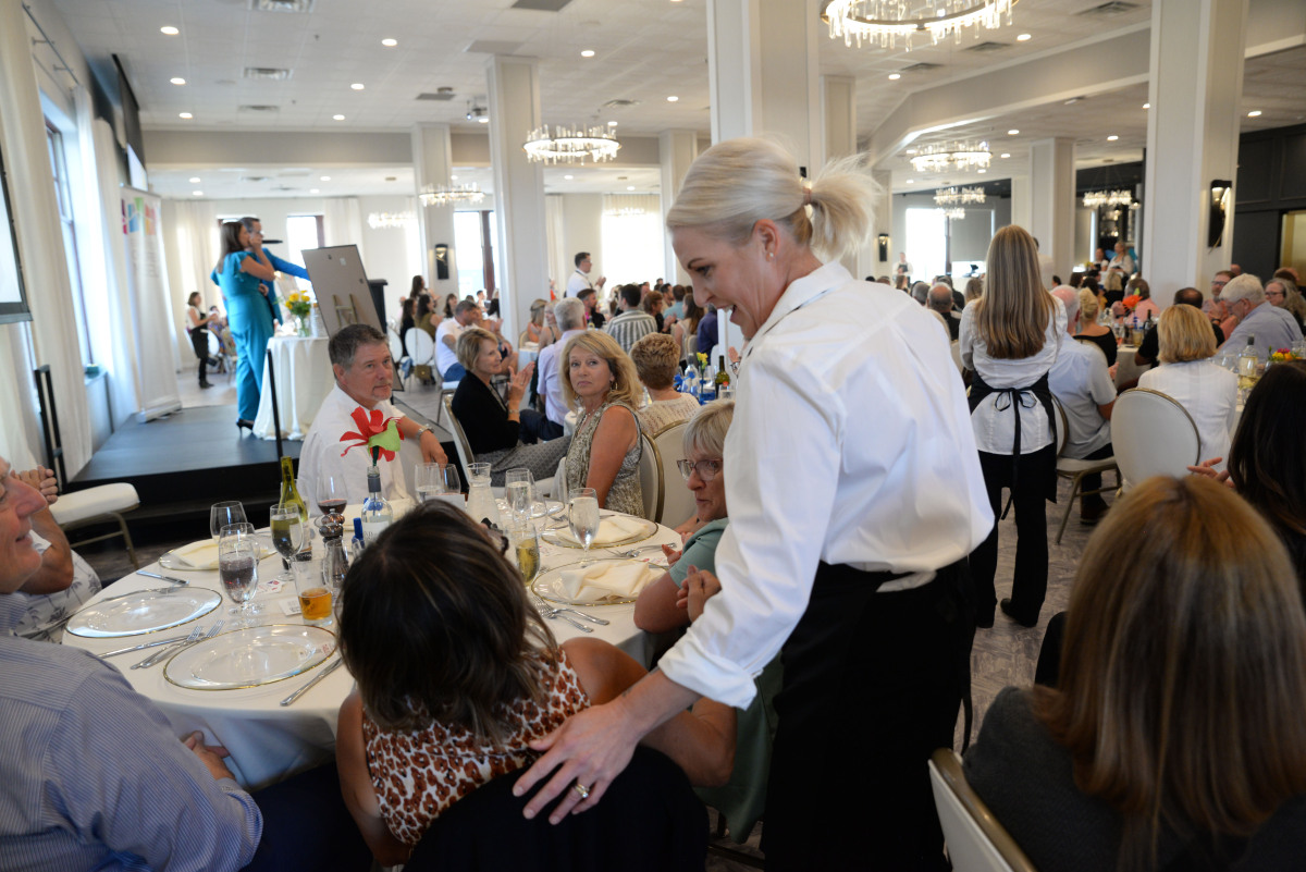 Star Waiters in action