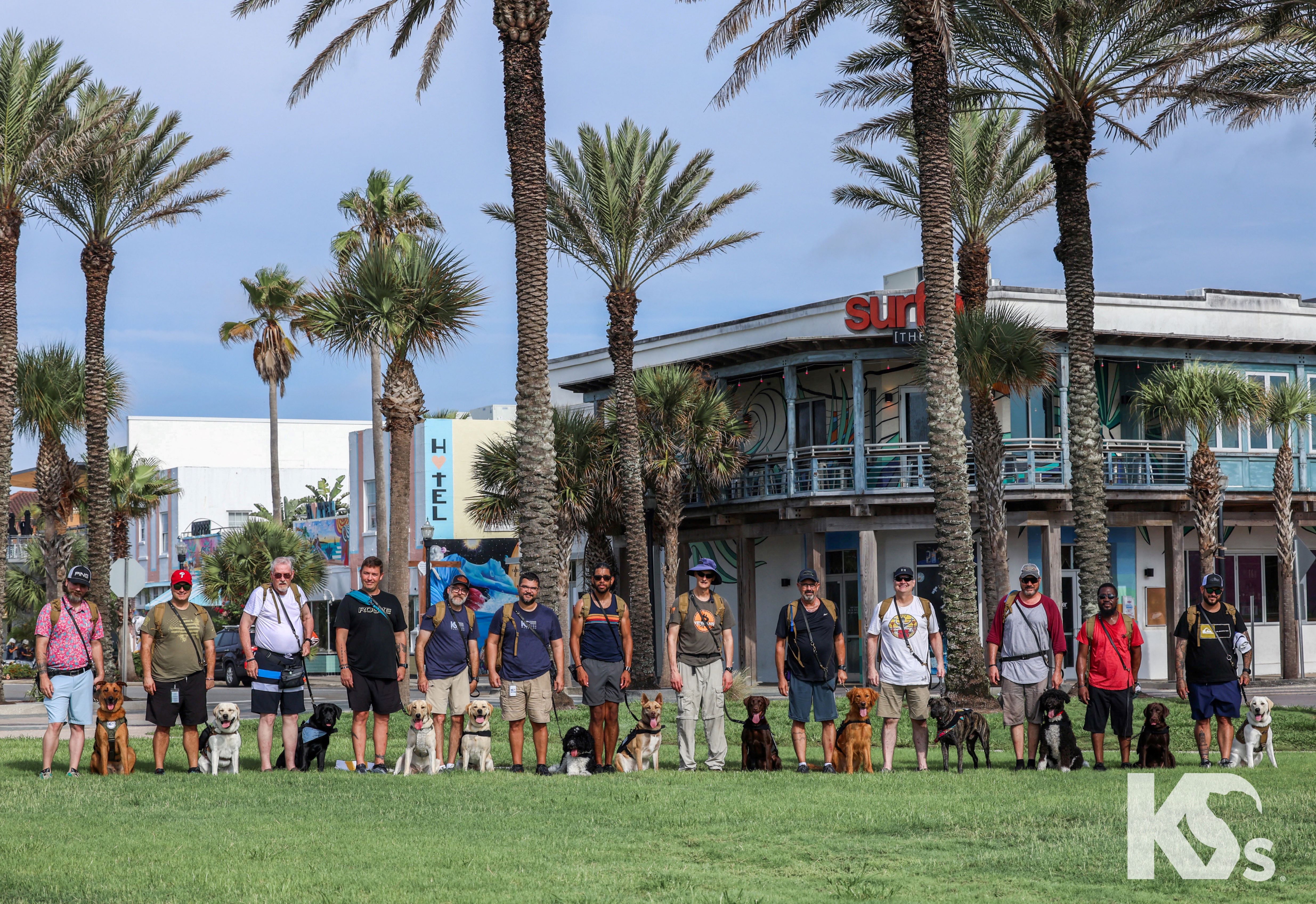 Enzo Pet Supply December