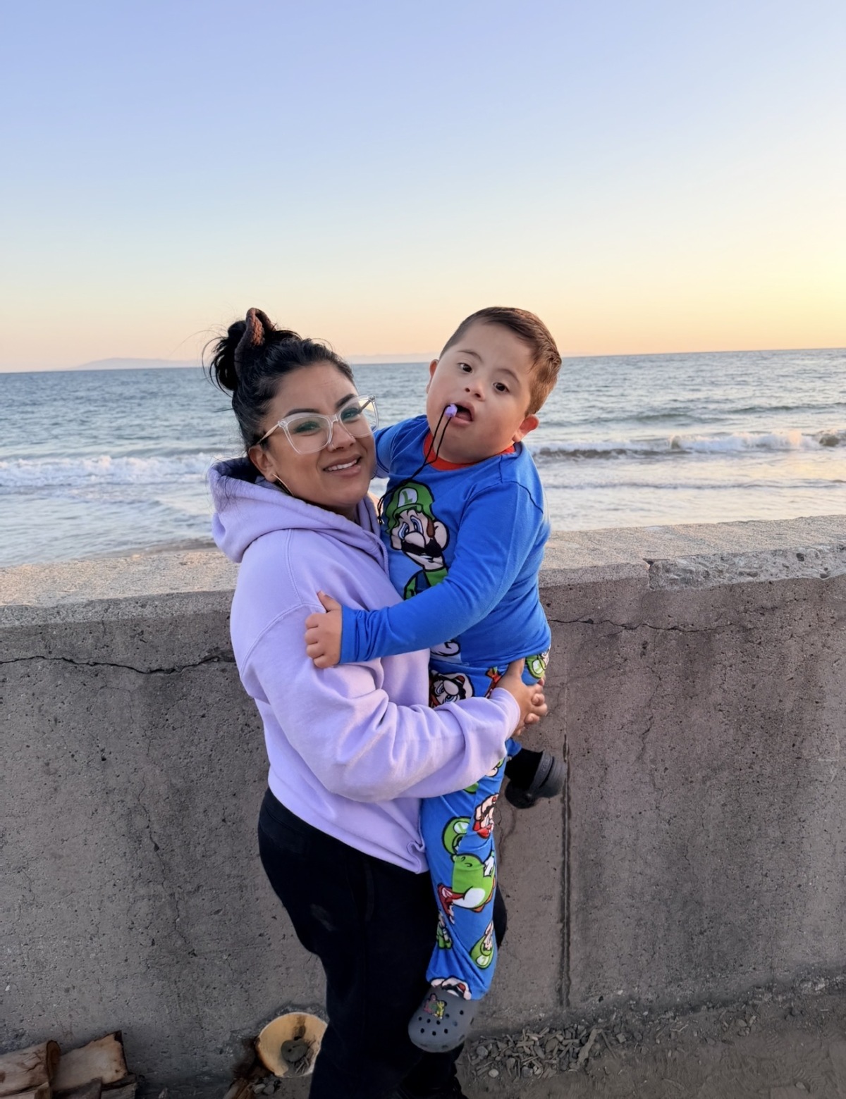 Mom & DJ