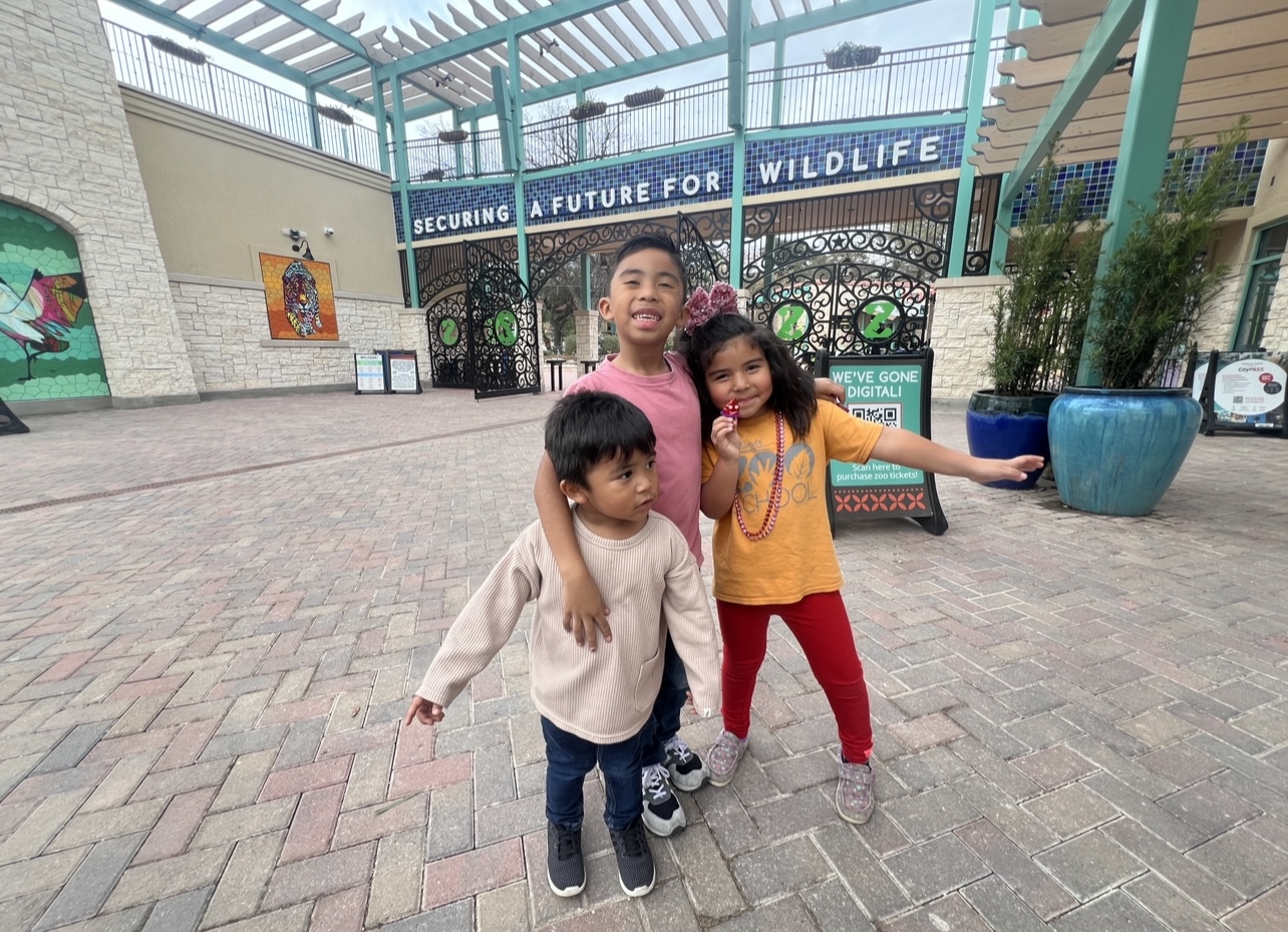 My whole family loves the zoo!