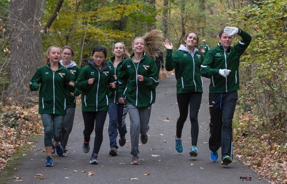 The 2017 SMXC Girls' cooling down at Bellevue State Park.