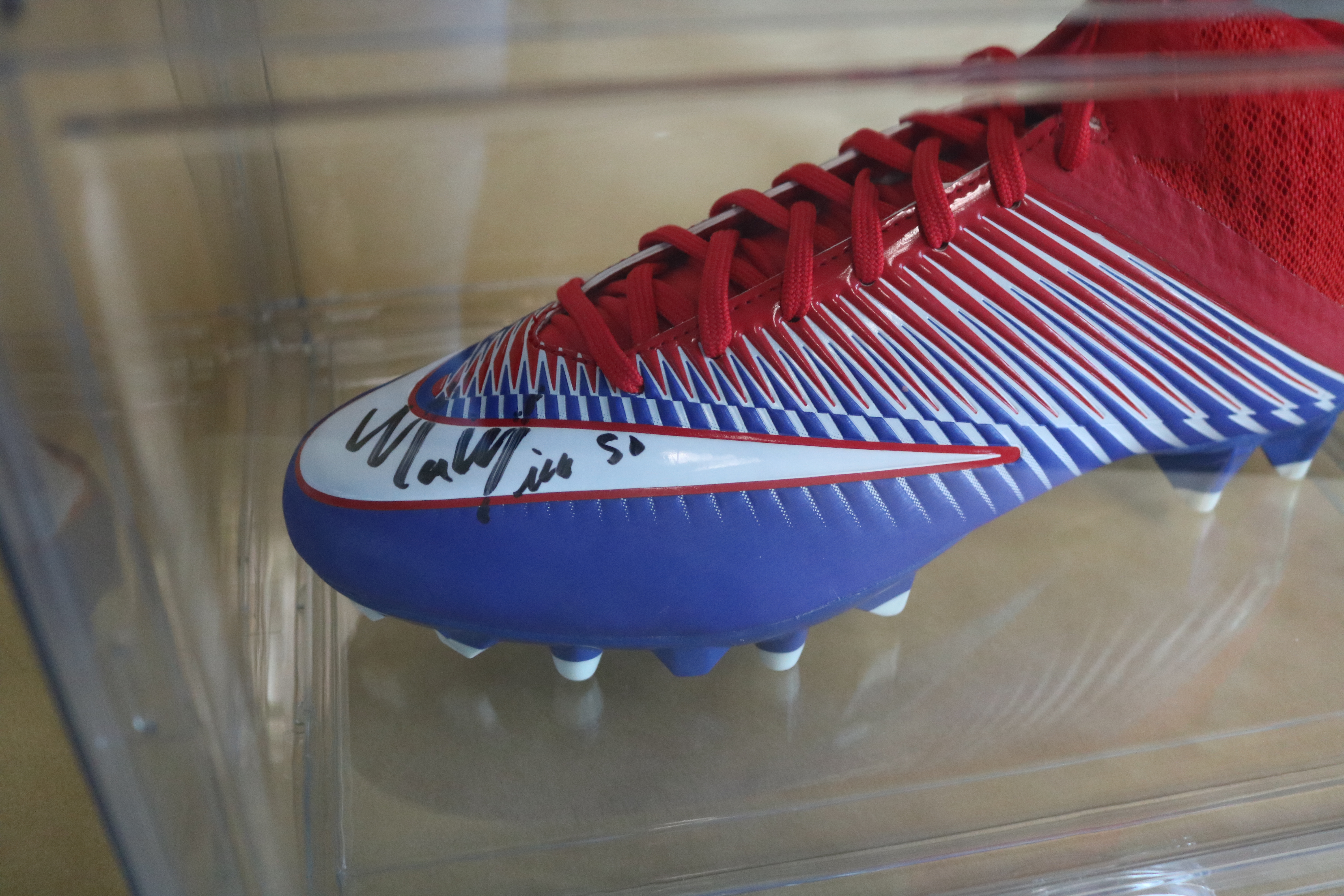 Buffalo Bills Linebacker Matt Milano signed cleat