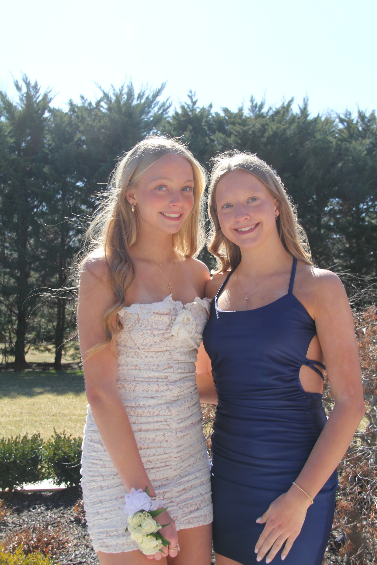 Junior Prom with her twin sister