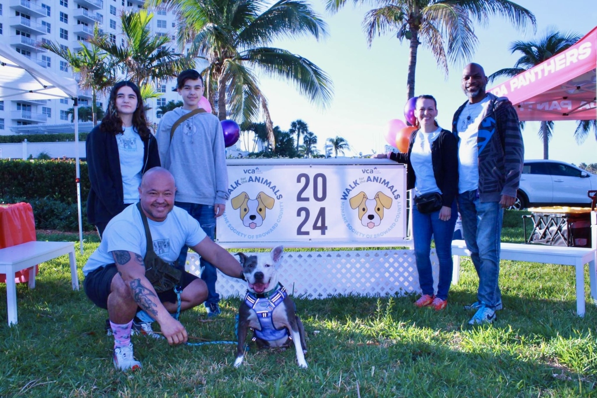 2024 Walk 4 the Animals Pillow Pitties Pack Team Picture