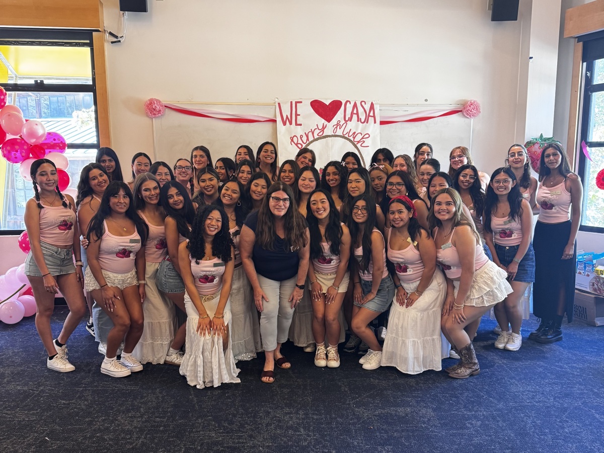 Theta Loves CASA Berry Much!