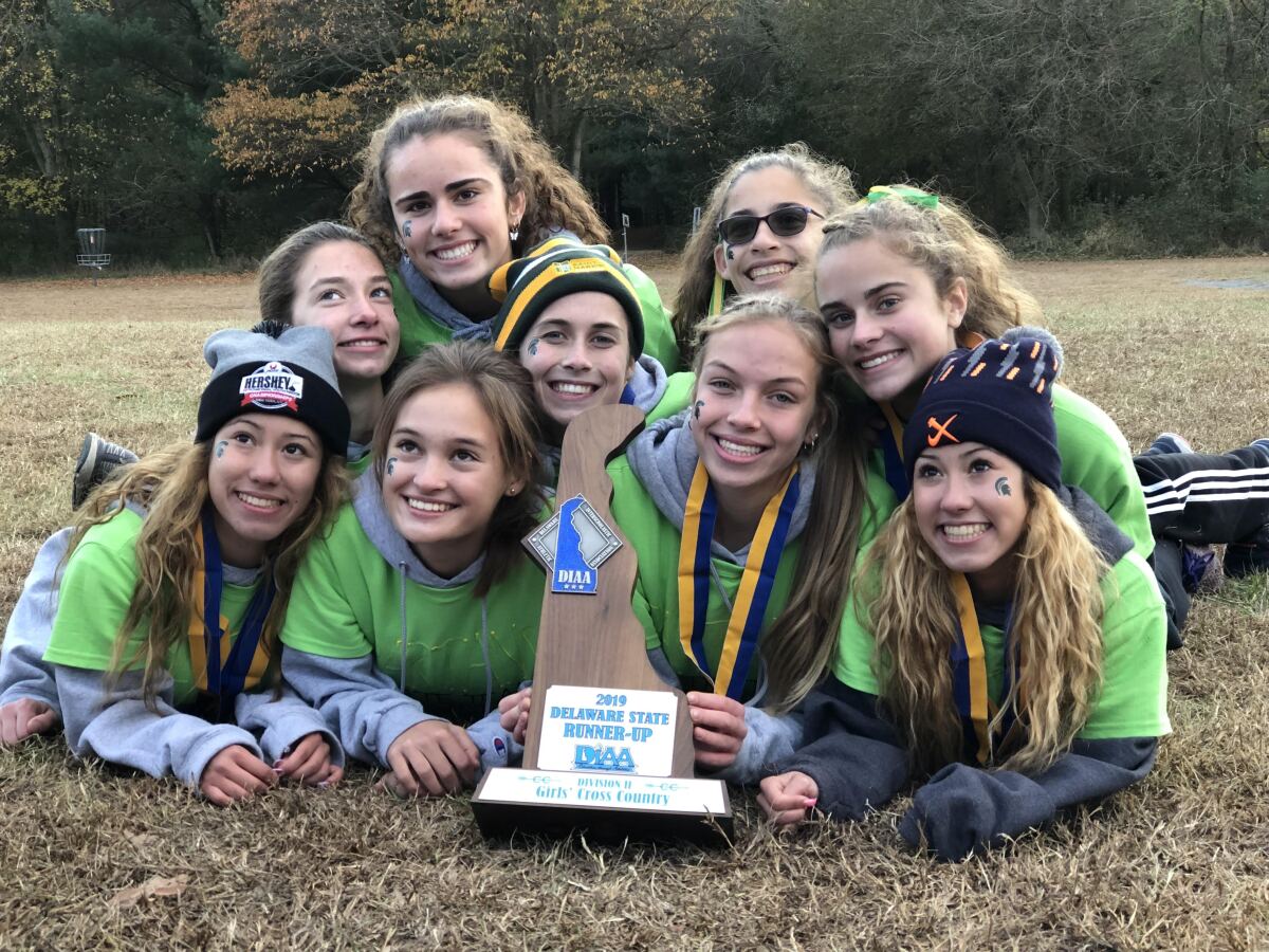 The 2019 Girls' XC Runners Up!