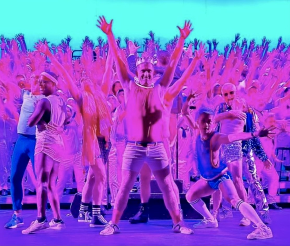 Striking a pose at the end of Act 1