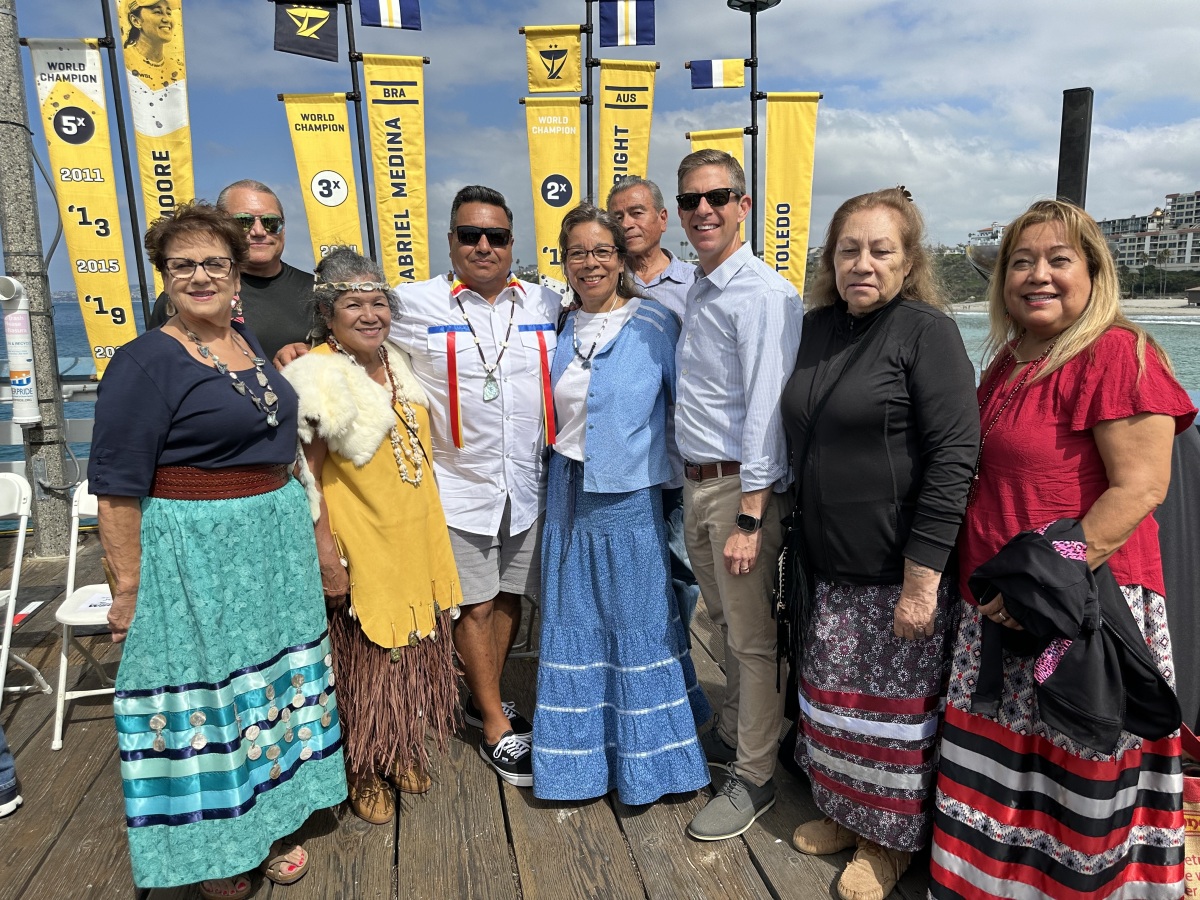 Boosting the Power of Community