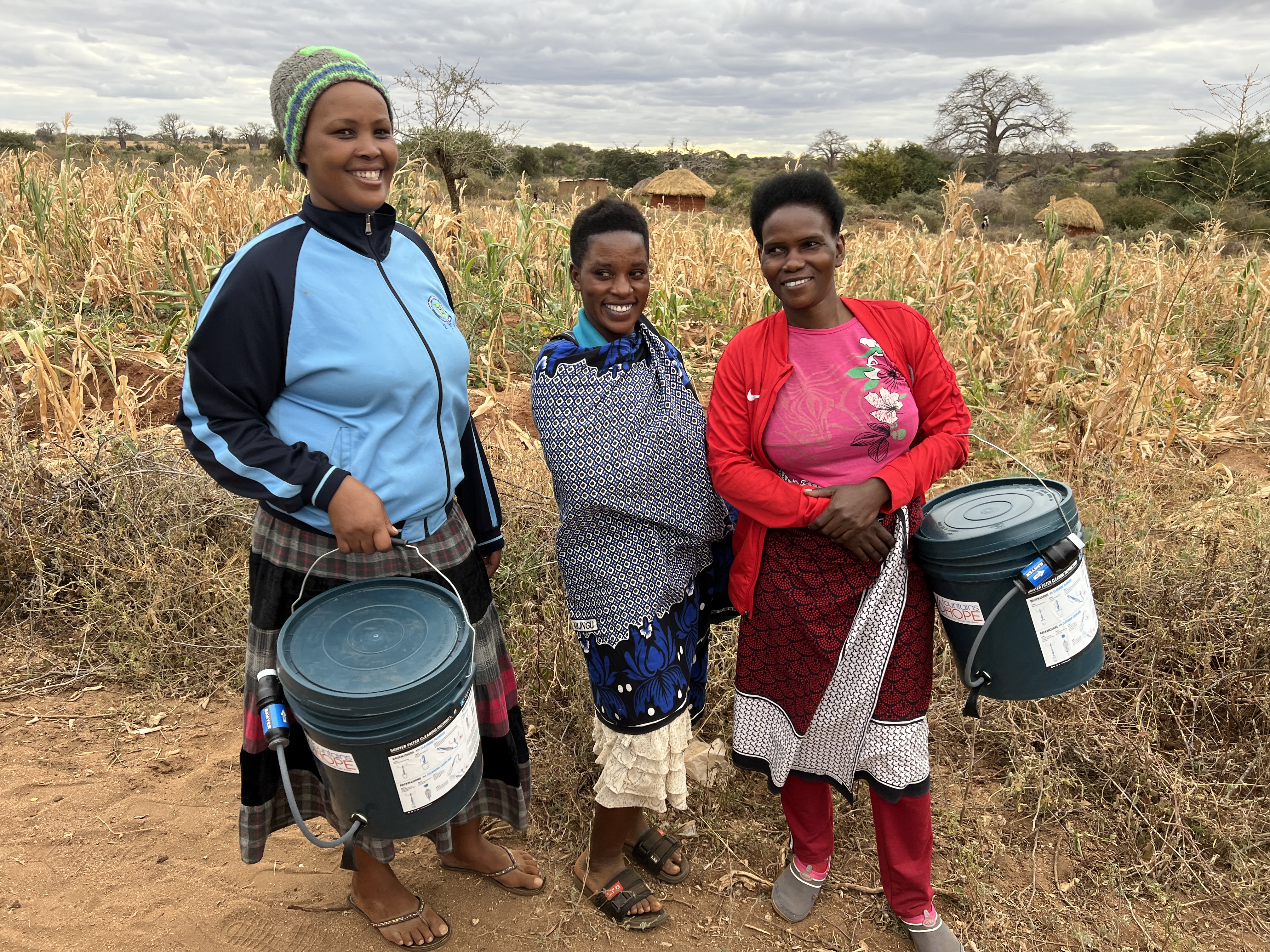 Maasi Women Receiving FoH Filter Buckets