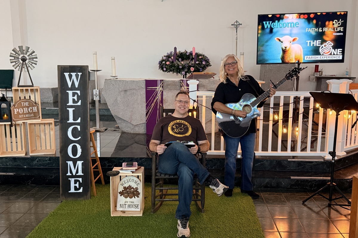 The ONE Set with Greg & Carrie