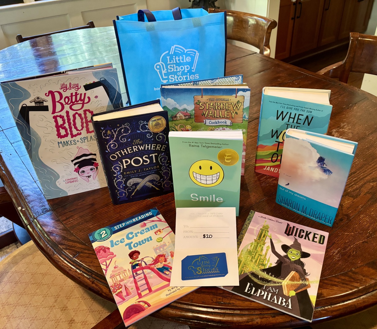 Little Shop of Stories Gift Bag