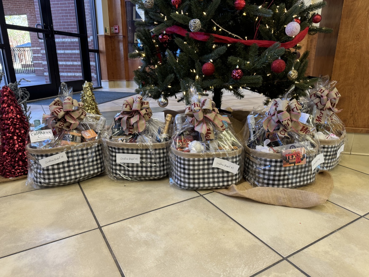 Each Christmas Basket will look great under the tree!