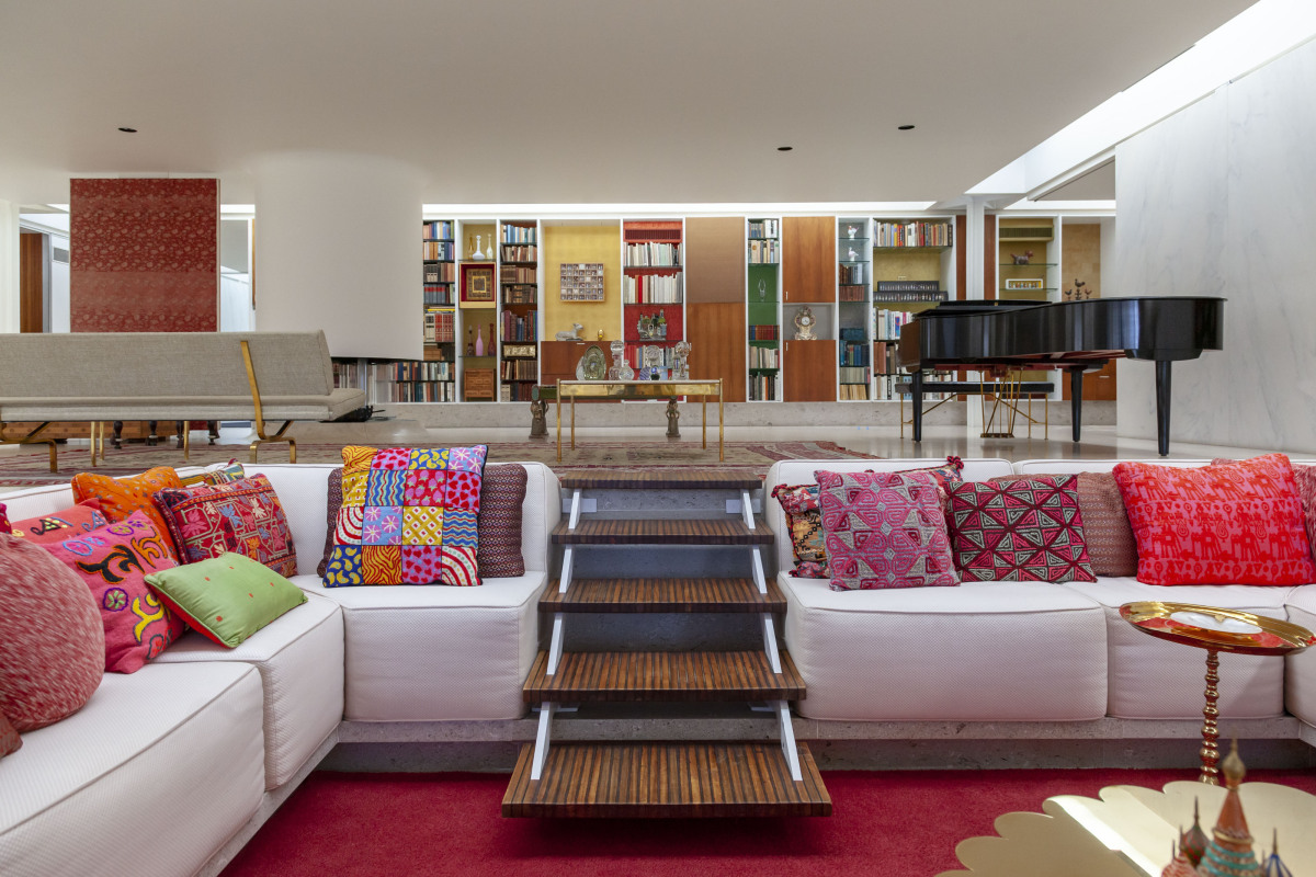 Detail of sunken living room at Miller House, photo by Hadley Fruits