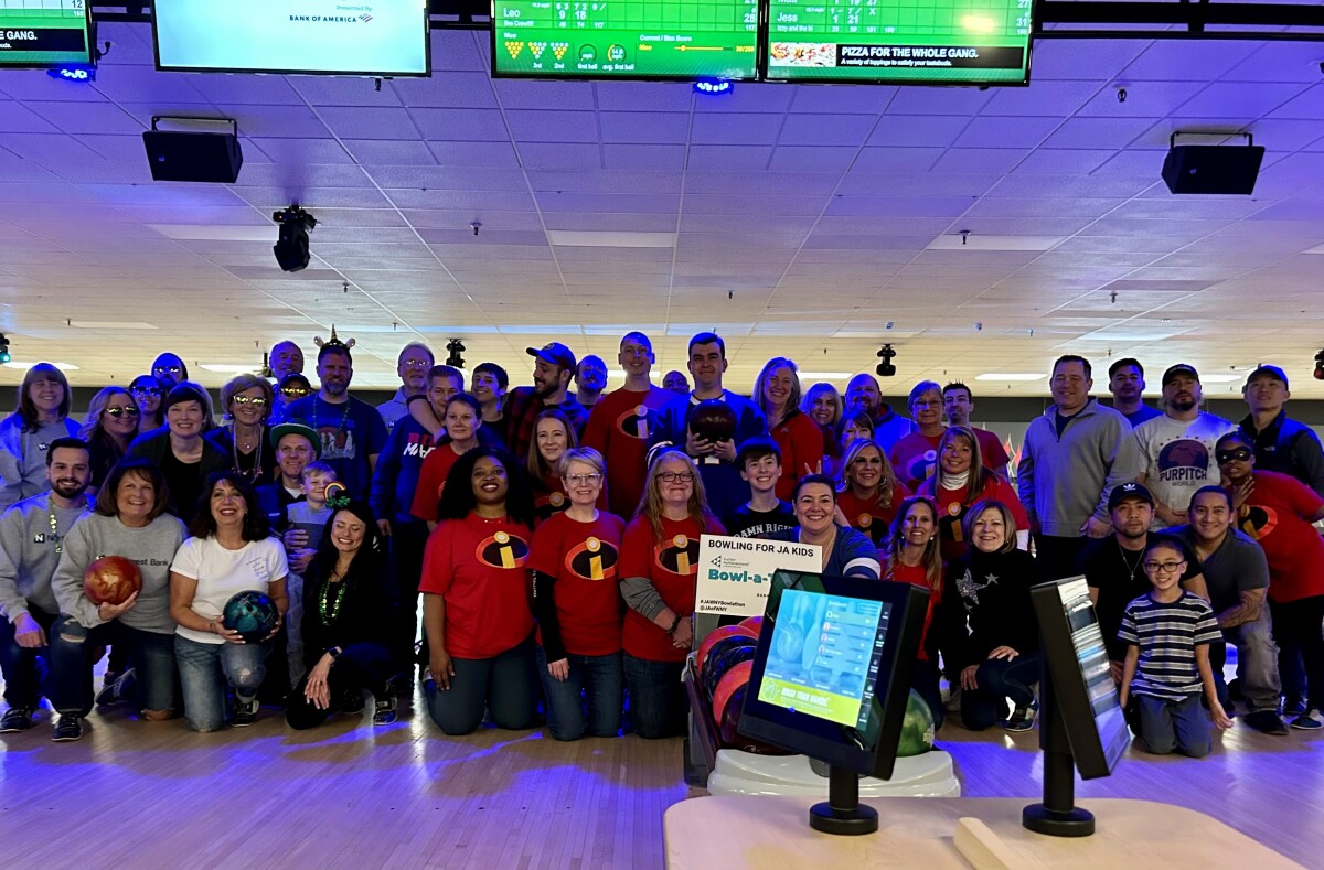 2023 Transit bowlers