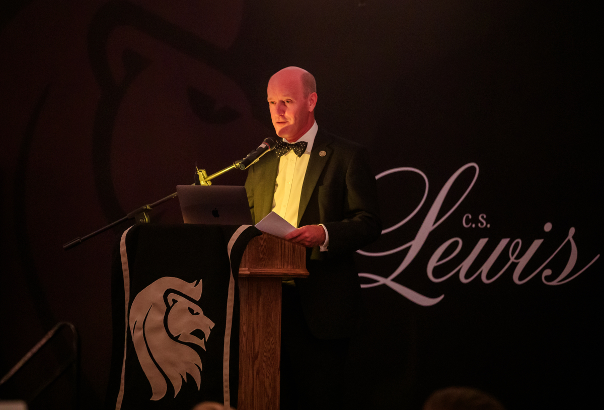 Dr. Michael Ward