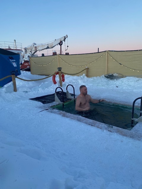 On March 4, 2024, Jeremy MacDonald took the Can Geo Polar Plunge into Great Slave Lake, Northwest Territories.