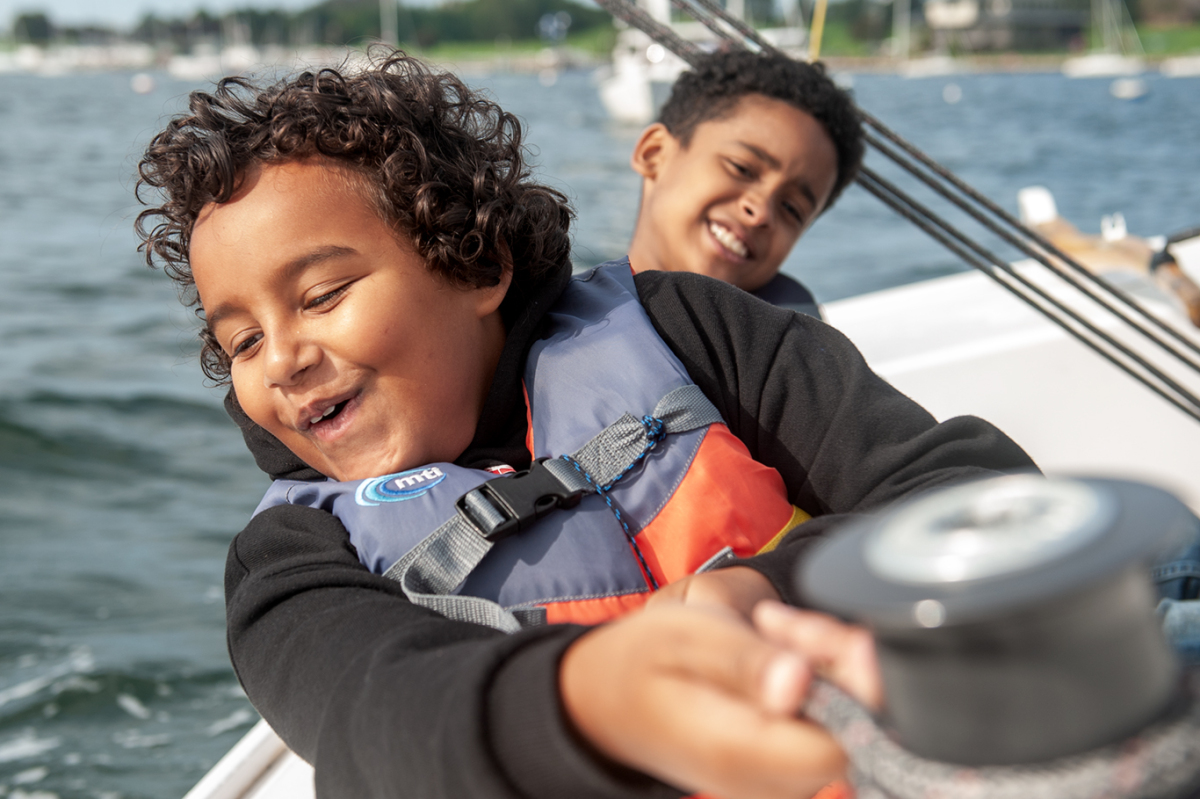 Pell Elementary School 4th Grade Science and Sailing Program