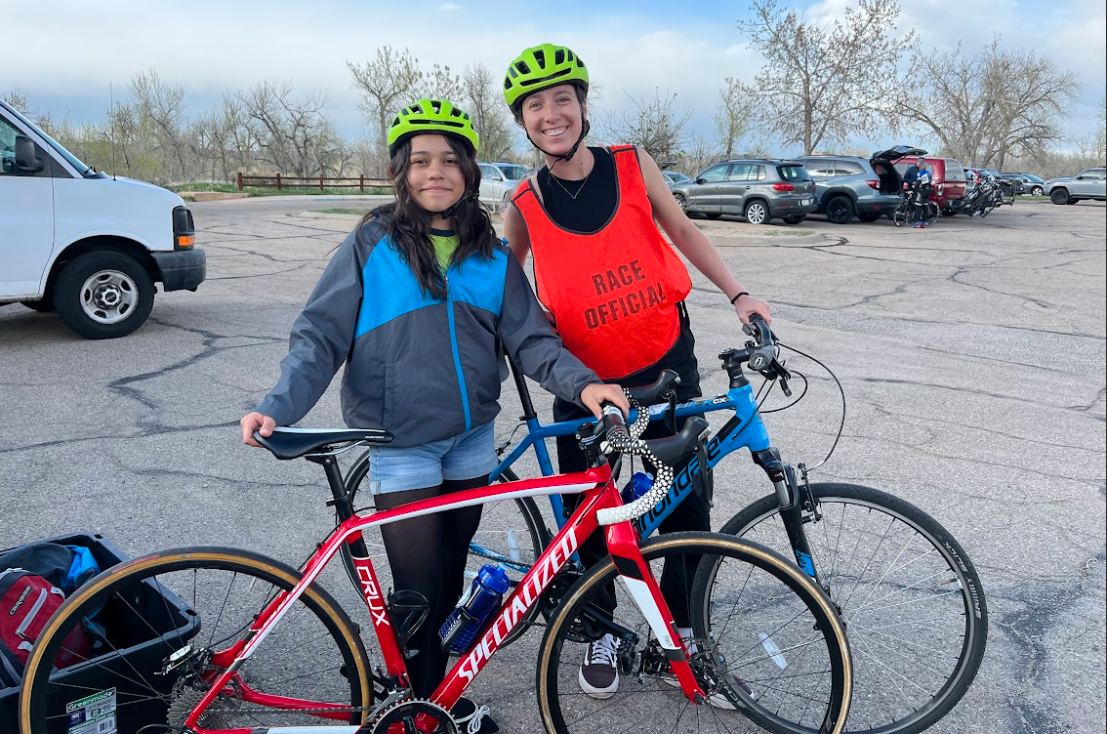 Leah and Morgan Getting Ready At The KMHTT Race