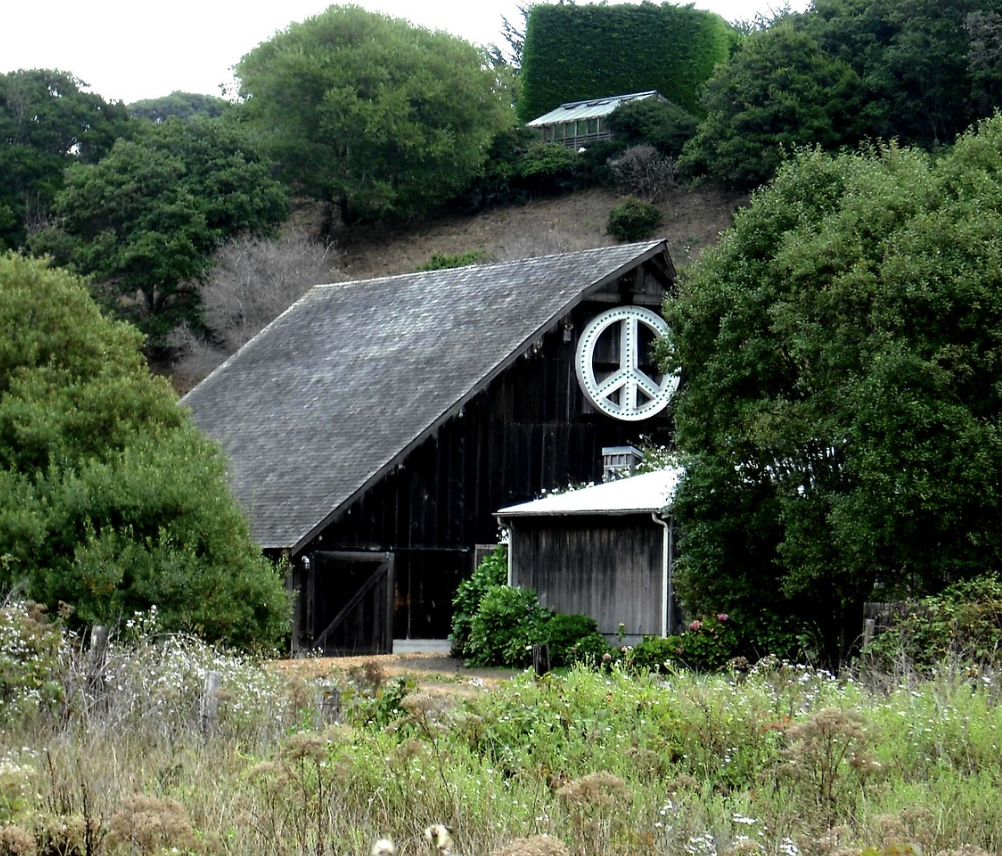 Susie & Mark Buell - The Peace Barn