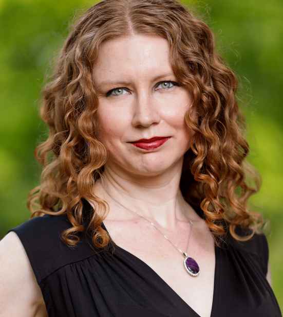 Julia Scott Carey, piano