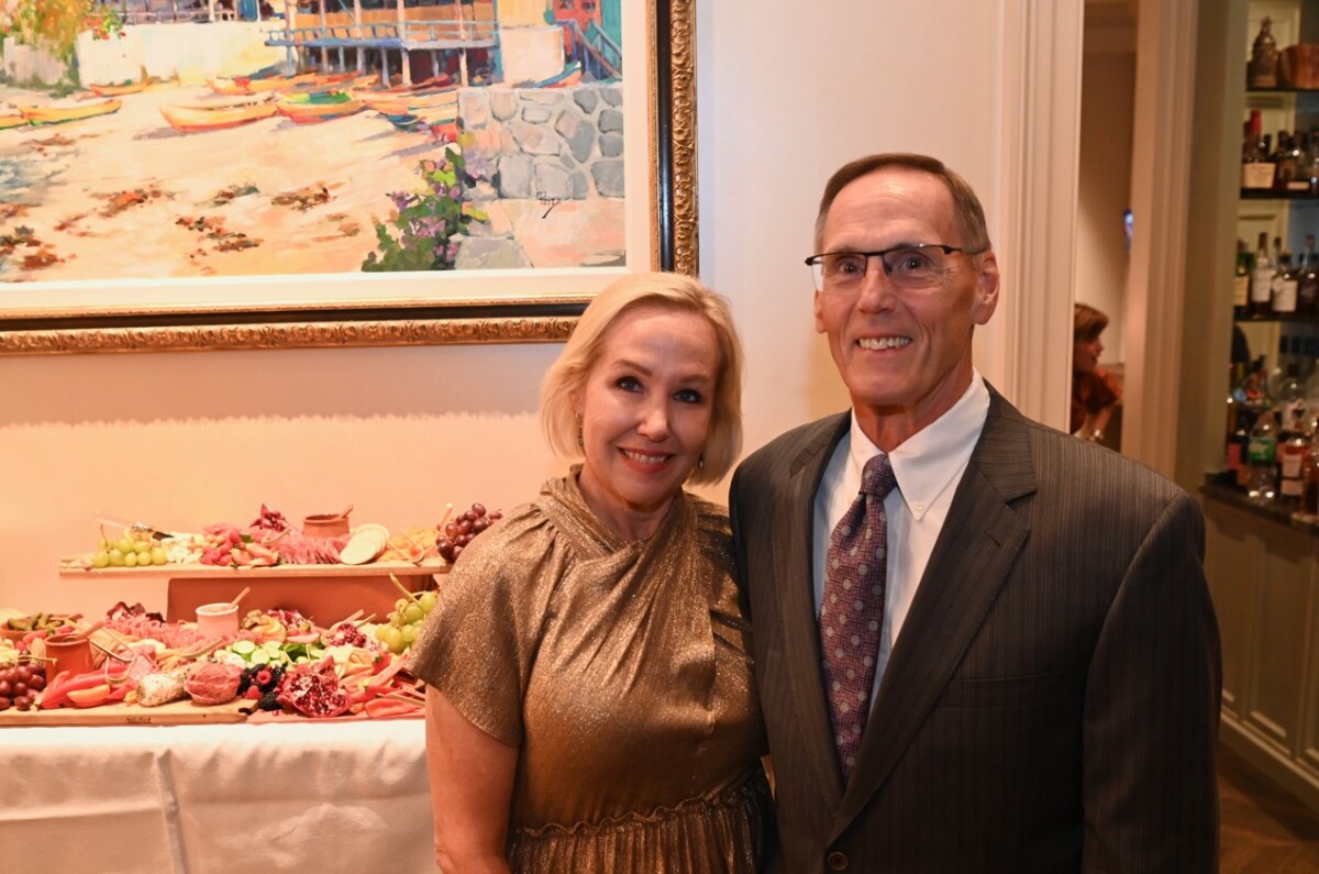2025 Historic Houses Society Hosts Deana & Larry Blackburn