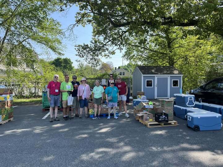 Tuesday crew ready for the drive through in a nice shady spot on a hot day
